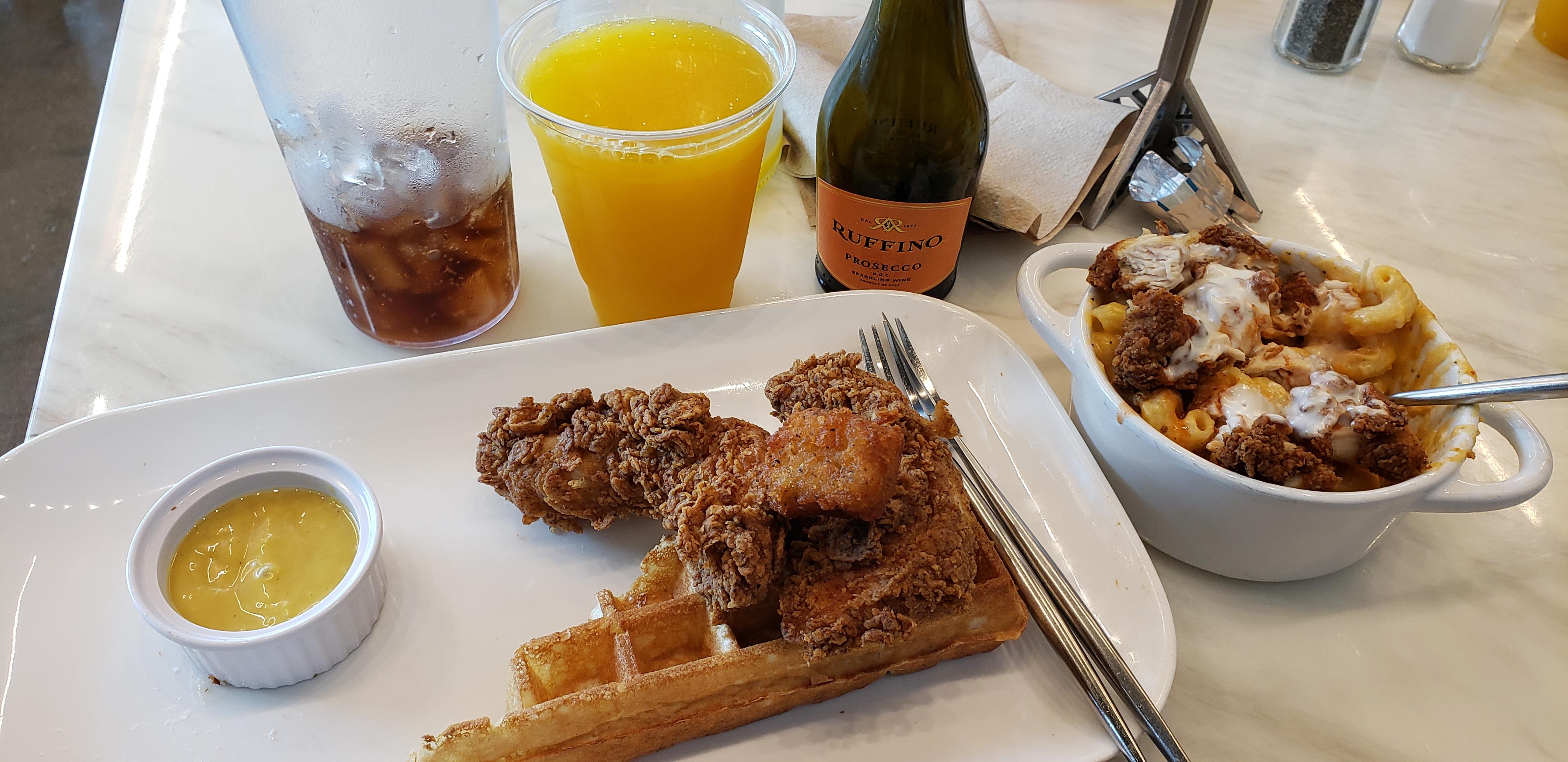 sparkling wine with chicken and waffles
